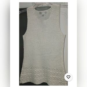 Casual Corner Bright White Crochet Knit Sleeveless Blouse, Scoop neck, XS